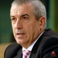 Suspendat o luna. Tariceanu l-a tras pe dreapta pe Morega