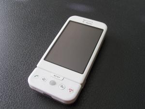 Telefon Google, scos la vanzare in august