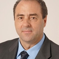 Di Pietro vrea ca Berlusconi sa nu mai aiba imunitate politica