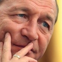 Sondaj CSOP: Sorin Oprescu la egalitate cu Traian Basescu
