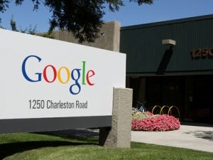 Google: Serviciu automat de traduceri de documente in 42 de limbi, disponibil in Google Docs