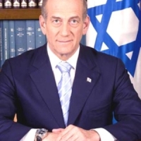 Fostul premier Ehud Olmert, acuzat de coruptie