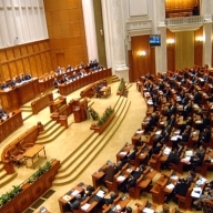 Romanii asteata cu nerabdare rezultatul votului!