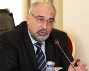 Varujan Vosganian vine la Vorba de cultura
