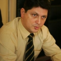 Ridicola si nedemocratica: Plenul va respinge cererea PD-L de suspendare a lui Geoana