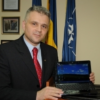 Comisarul Christian Ciocan vrea sa-si doteze colegii cu laptopuri
