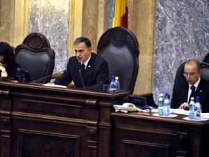 Revendicarea independentilor: Cristian Diaconescu in locul lui Geoana la sefia Senatului