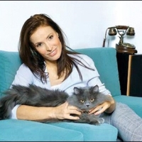 Monica Davidescu ii roaga pe iubitorii de animale sa adopte cateva pisici