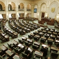 Blocarea Senatului: PD-L incearca plata celor 30 de arginti pentru tradatori