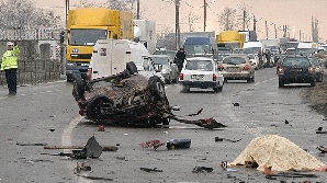 Doua persoane si-au pierdut viata in urma unui accident rutier, in Prahova