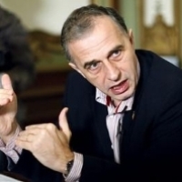 Geoana castiga o noua batalie pentru Senat.