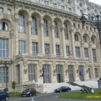 Dialogul senatorilor PSD cu patronatele: Solutii pentru diminuarea efectelor crizei