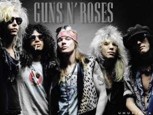 Castiga 5 invitatii la concertul Guns N Roses de la Bucuresti
