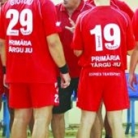 Start spre titlu!