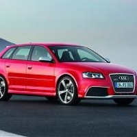RS3, cel mai puternic compact Audi, intra in actiune cu 340 de cai-putere.