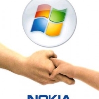 Parteneriat Nokia si Microsoft pentru a recupera decalajul tehnologic fata de Google si Apple pe piata smartphone-urilor si tabletelor