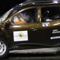Dacia Duster a primit numai 3 stele in urma testelor de impact