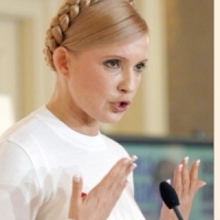 Fostul premier ucrainean Iulia Timosenko a fost gasita vinovata de abuz de putere
