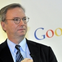 Eric Schmidt  (Google): "Achizitia Motorola Mobility nu va incalca disponibilitatea Android"