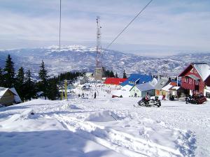 Comandamente de iarna pentru turism