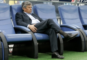 Un luptator care invinge orice durere : Crampeie din viata contracronometru a lui Mircea Lucescu