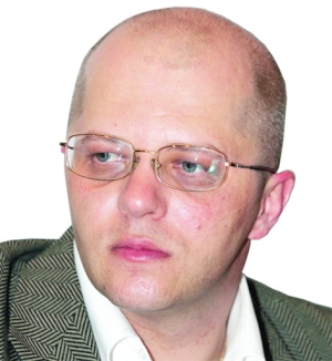 Interviu cu profesionistul Adrian  Ursu (1): Incercari de a decredibiliza Antena 3 si oamenii ei