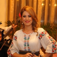 Ornela Pasare: "Fac bani din vocea mea de la 14 ani!"