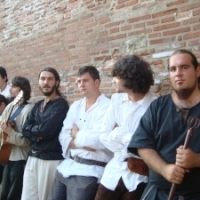 Ad Hoc a cantat la Clubul Taranului Roman