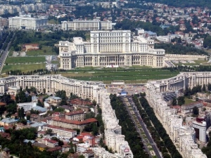 Analiza Brookings: Punctele forte ale Capitalei Romaniei sunt afacerile, finantele si transporturile