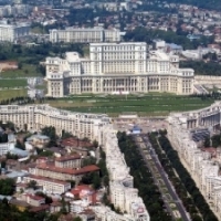 Analiza Brookings: Punctele forte ale Capitalei Romaniei sunt afacerile, finantele si transporturile