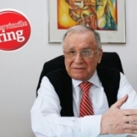 Interviu Ring cu Ion Iliescu despre protestul politic al parlamentarilor USL