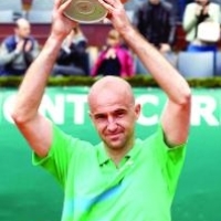 Ljubicic a pus racheta in cui