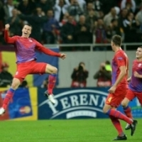 DeCeNews: Steaua a batut pe Molde cu 2-0