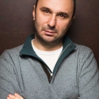 Suferintele poetului Marius Tuca