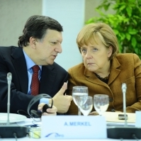 Popularii lui Merkel, Barroso si Basescu ridica euro-scepticismul la cele mai inalte cote 