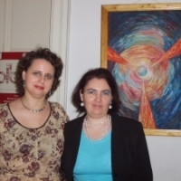 Victorita Dutu a expus tablourile sale la Biblioteca Metropolitana