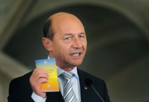 Basescu  nu este de acord cu reducerea cvorumului referendumului de la 50% la 30%