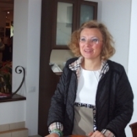 Dr. Dana Jianu: "Cei care isi doresc o stare de sanatate in interior nu sunt foarte mari consumatori de chirurgie estetica!"