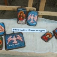 Florentin Cantaragiu: "Pictez icoane pe lemn de la 25 de ani!"