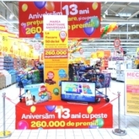 Carrefour aniverseaza 13 ani de preturi incendiare cu peste 260.000 de premii