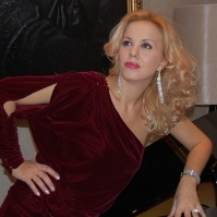 Mihaela Serban, realizatoare a multor gale de succes, continua filmarile pentru emisiunea Calea spre reusita