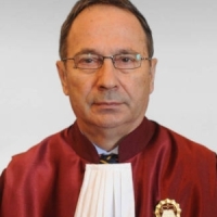 Valer Dorneanu este noul presedinte al Curtii Constitutionale