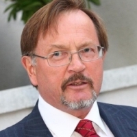 Ambasadorul Norvegiei, Oystein Hovdkinn, este socat de prostia romanilor de a importa alimente!