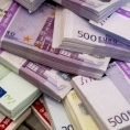 Romanii care fac mici afaceri non-agricole la sate pot sa obtina fonduri europene de 50.000 Euro - 200.000 Euro