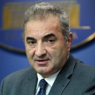 Asul din maneca PSD pentru postul de Prim-Ministru al Romaniei: Florin Georgescu
