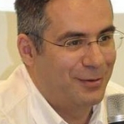 Adrian Moraru, director adjunct al Institutului pentru Politici Publice: Ideea ca mandatul lui Dragnea poate fi invalidat pe baza Regulamentului e o interpretare fara sens