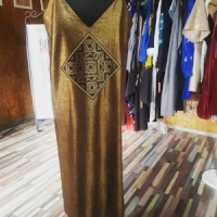 Alina Marica va recomanda sa purtati de sarbatori o rochie superba din brandul Maressia