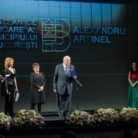 Alexandru Arsinel, cetatean de onoare al Municipiului Bucuresti la
Gala Premiilor Municipiului Bucuresti pentru Arta si Cultura