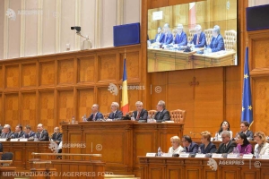 Parlamentul Romaniei a adoptat Declaratia pentru celebrarea Unirii Basarabiei cu Tara Mama