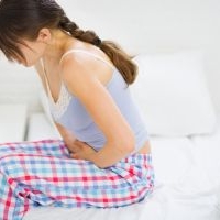 Criza de fiere apare cand exista un blocaj in drenarea bilei in intestinul subtire